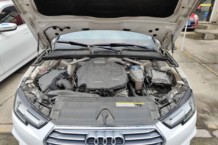 Used Audi A4L 2017 Plus 40 TFSI Sport Model Engine Bay