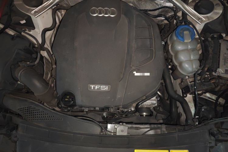 Used Audi A4L 2017 Plus 40 TFSI Sport Model Engine Bay
