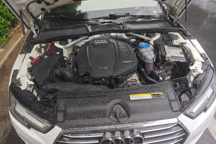 Used Audi A4L 2017 40 TFSI Style Edition Engine Bay