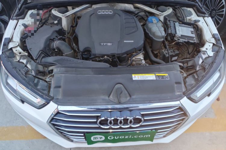 Used Audi A4L 2017 Plus 40 TFSI Fashion Model Engine Bay