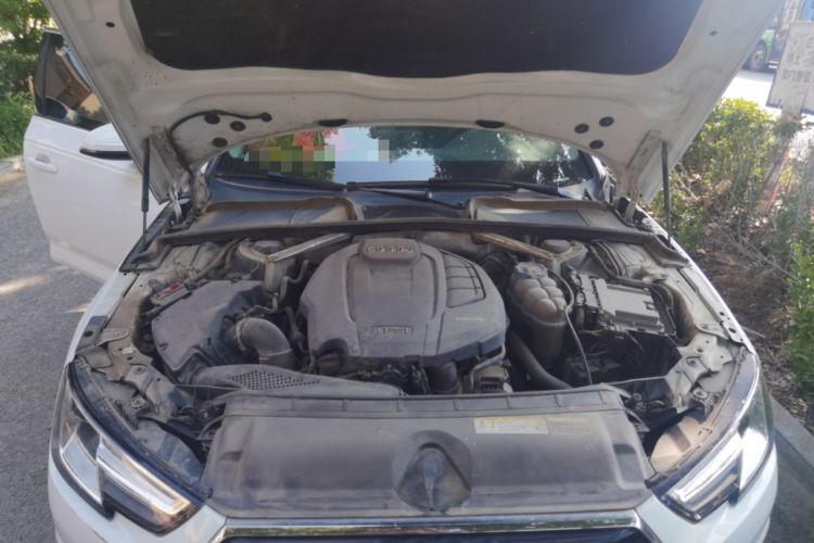 Used Audi A4L 2017 Plus 40 TFSI Ambition Model Engine Bay