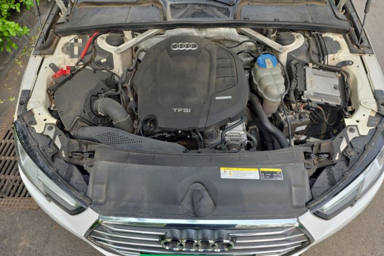 Used Audi A4L 2017 40 TFSI Ambition Edition Engine Bay