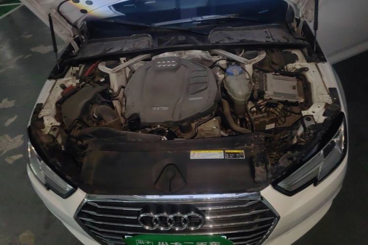 Used Audi A4L 2017 40 TFSI Ambition Edition Engine Bay