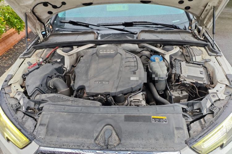 Used Audi A4L 2017 40 TFSI Style Edition Engine Bay