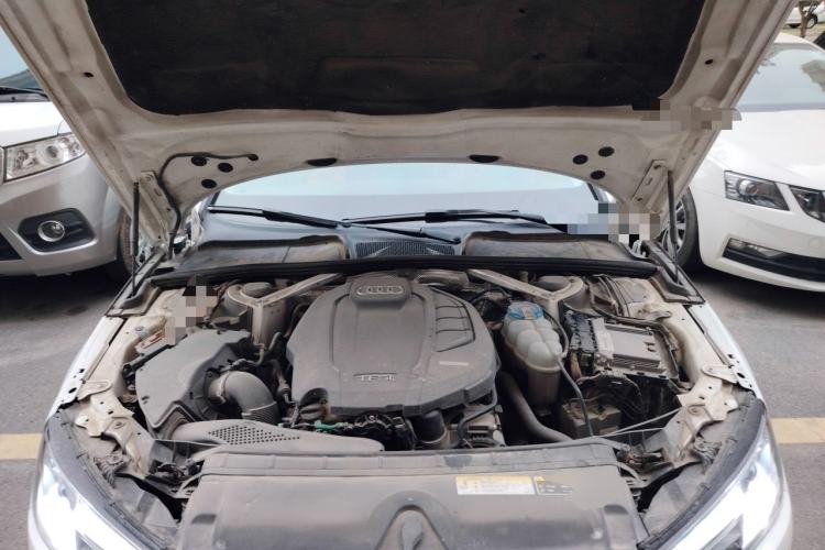 Used Audi A4L 2017 Plus 40 TFSI Ambition Model Engine Bay