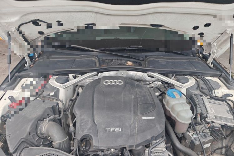 Used Audi A4L 2017 40 TFSI Ambition Edition Engine Bay