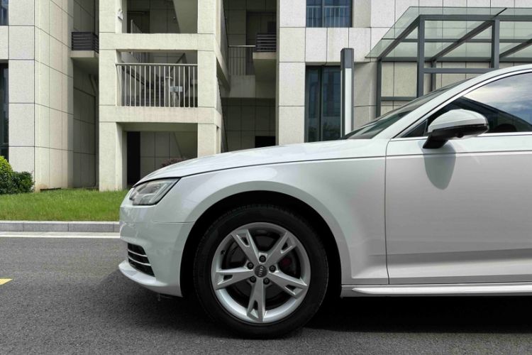 Used Audi A4L 2017 40 TFSI Fashion Model Exterior 1