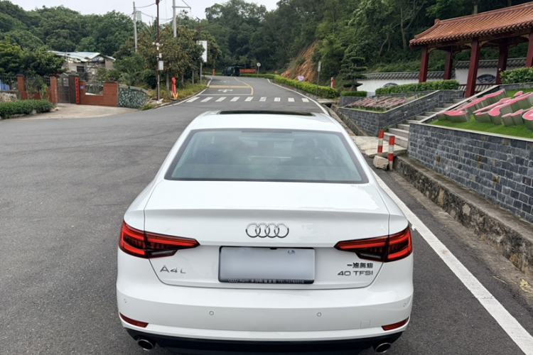 Used Audi A4L 2017 40 TFSI Fashion Model Exterior 2