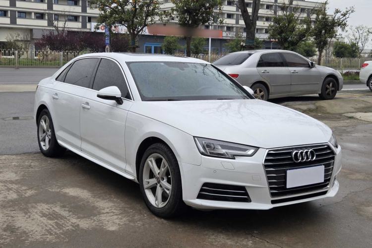 Used Audi A4L 2017 Plus 40 TFSI Fashion Model Exterior 2