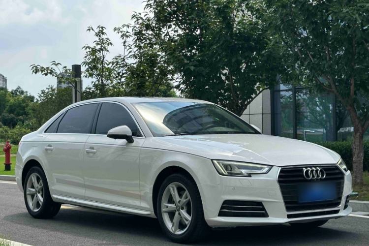 Used Audi A4L 2017 40 TFSI Fashion Model Exterior 2