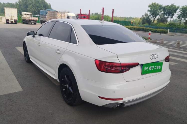 Used Audi A4L 2017 Plus 40 TFSI Fashion Model Exterior 2