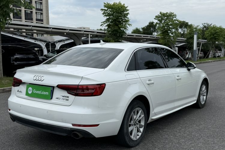 Used Audi A4L 2017 40 TFSI Ambition Edition Exterior 2