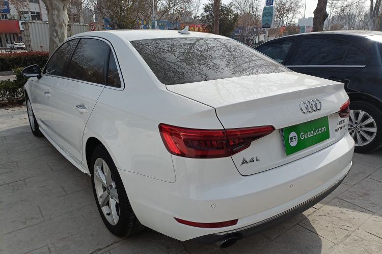 Used Audi A4L 2017 Plus 40 TFSI Fashion Model Exterior 2