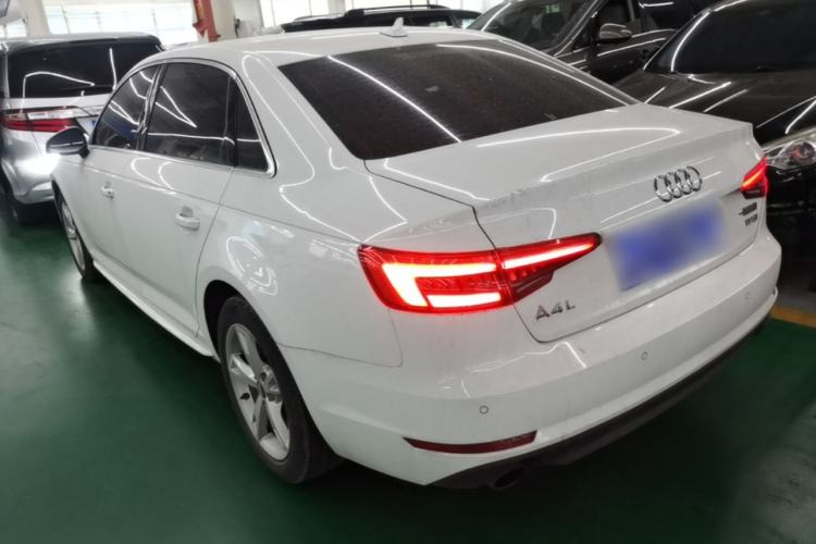 Used Audi A4L 2017 40 TFSI Fashion Model Exterior 2