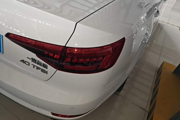 Used Audi A4L 2017 Plus 40 TFSI Fashion Model Exterior 3