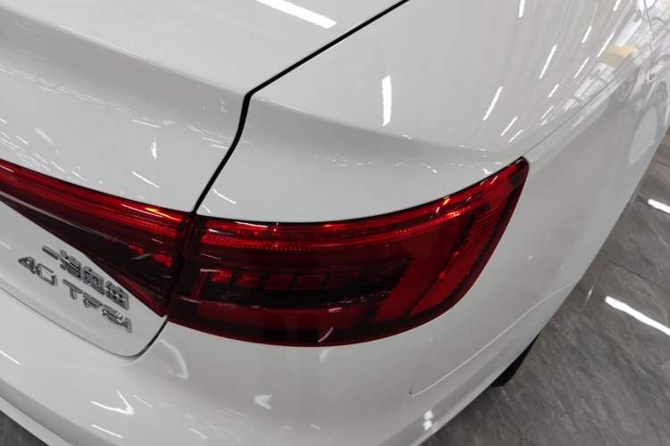 Used Audi A4L 2017 Plus 40 TFSI Fashion Model Exterior 3