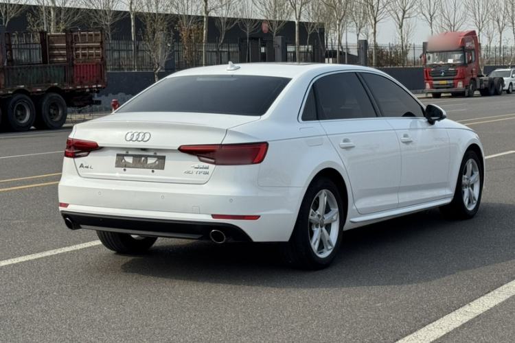 Used Audi A4L 2017 40 TFSI Fashion Model Exterior 4