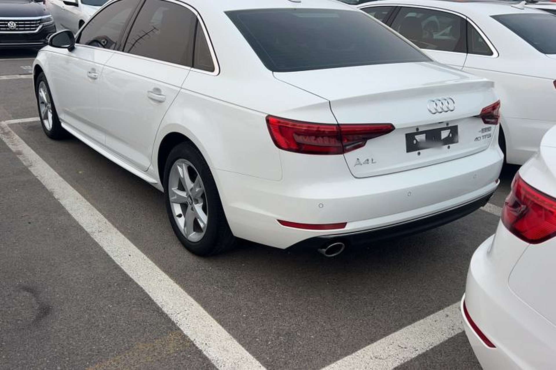Used Audi A4L 2017 Plus 40 TFSI Ambition Model Exterior 4