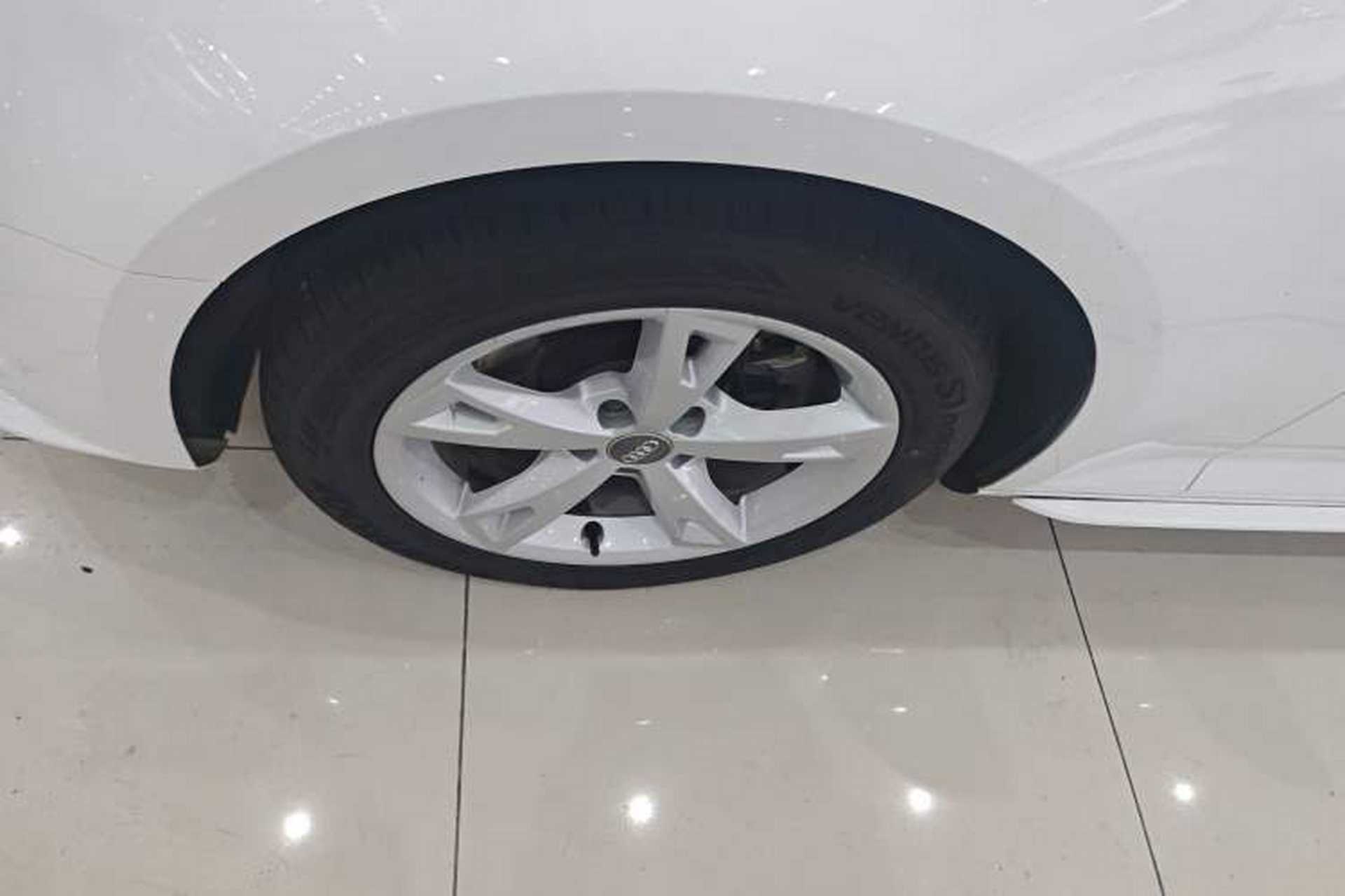 Used Audi A4L 2017 40 TFSI Fashion Model Exterior 4