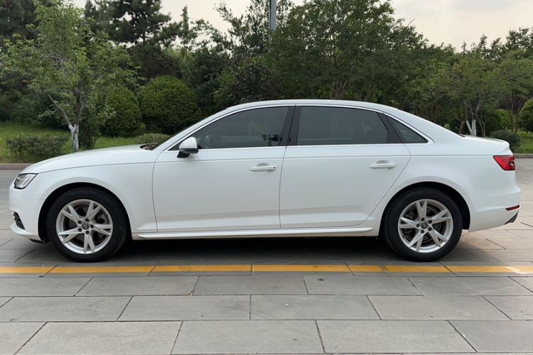 Used Audi A4L 2017 Plus 40 TFSI Ambition Model Exterior 7