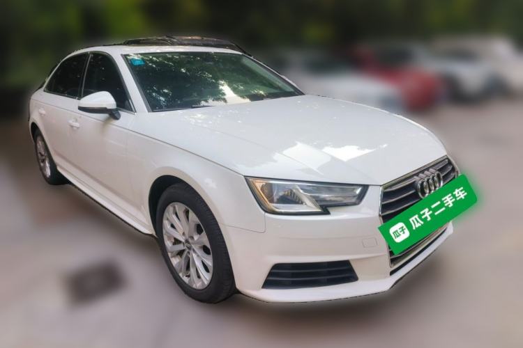 Used Audi A4L 2017 Plus 40 TFSI Ambition Model Front Right 45 Deg