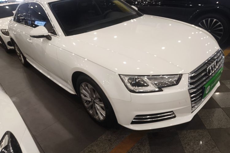 Used Audi A4L 2017 40 TFSI Ambition Edition Front Right 45 Deg