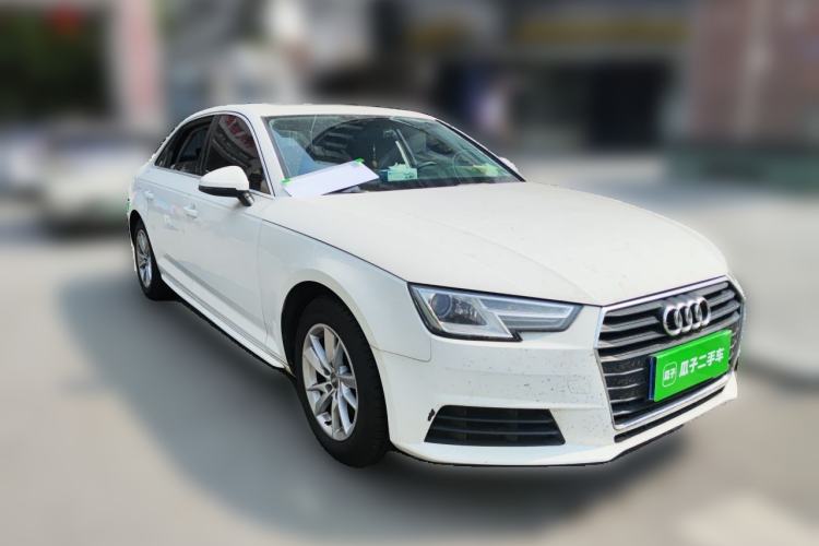 Used Audi A4L 2017 40 TFSI Ambition Edition Front Right 45 Deg