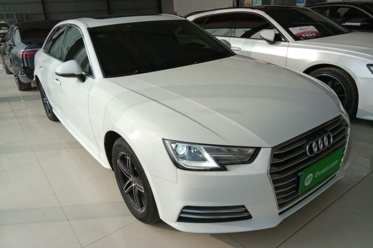 Used Audi A4L 2017 40 TFSI Ambition Edition Front Right 45 Deg