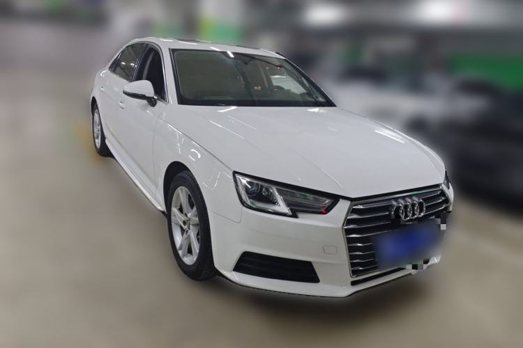 Used Audi A4L 2017 Plus 40 TFSI Ambition Model Front Right 45 Deg
