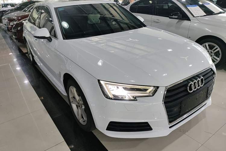Used Audi A4L 2017 40 TFSI Fashion Model Front Right 45 Deg