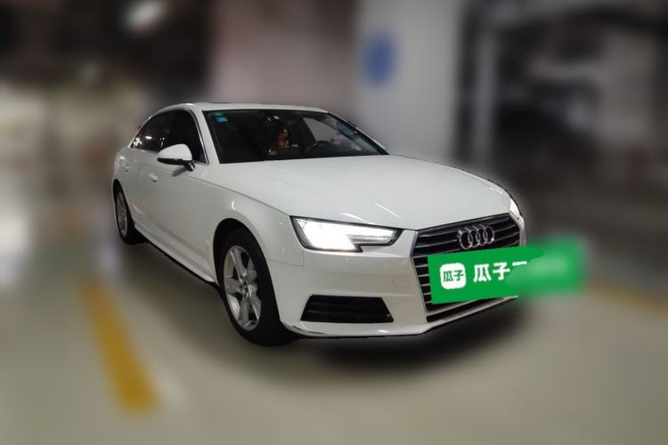 Used Audi A4L 2017 Plus 40 TFSI Ambition Model Front Right 45 Deg