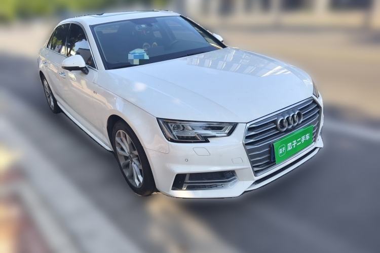 Used Audi A4L 2017 40 TFSI Style Edition Front Right 45 Deg