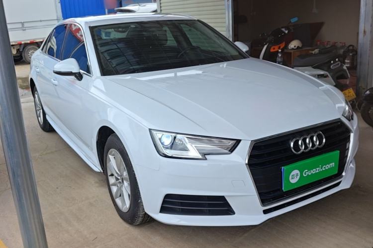 Used Audi A4L 2017 40 TFSI Ambition Edition Front Right 45 Deg