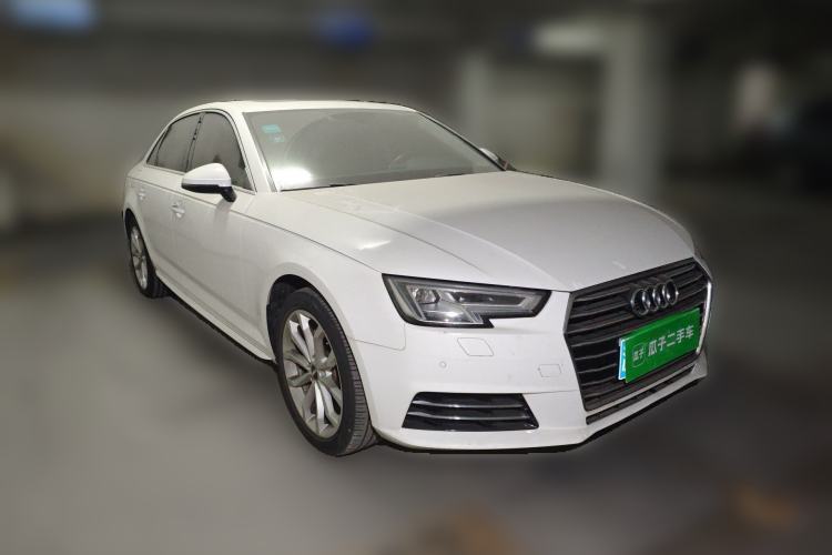 Used Audi A4L 2017 40 TFSI Style Edition Front Right 45 Deg