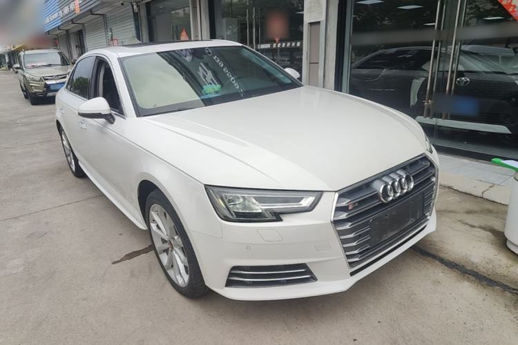Used Audi A4L 2017 40 TFSI Style Edition Front Right 45 Deg