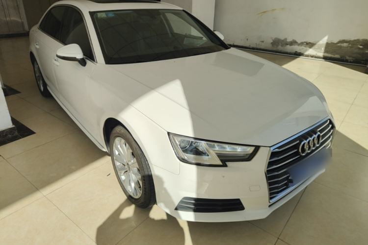 Used Audi A4L 2017 Plus 40 TFSI Ambition Model Front Right 45 Deg