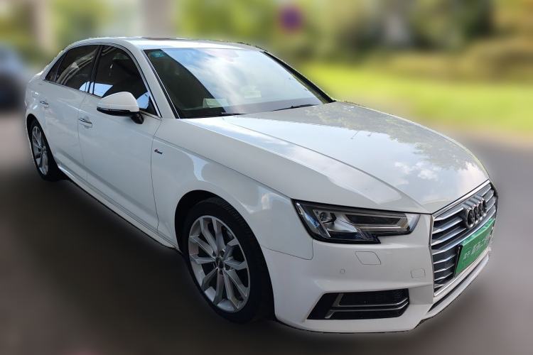 Used Audi A4L 2017 40 TFSI Style Edition Front Right 45 Deg