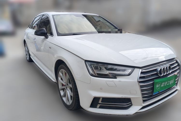 Used Audi A4L 2017 45 TFSI quattro Style Edition Front Right 45 Deg