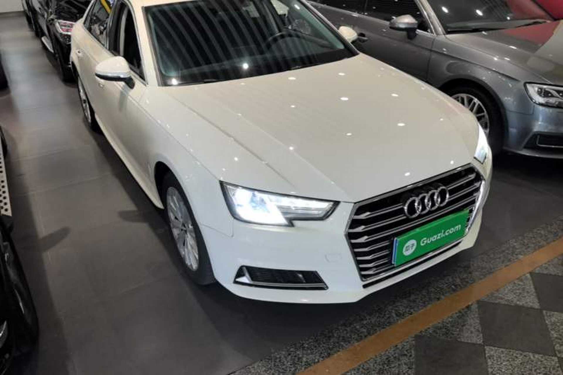 Used Audi A4L 2017 40 TFSI Ambition Edition Front Right 45 Deg