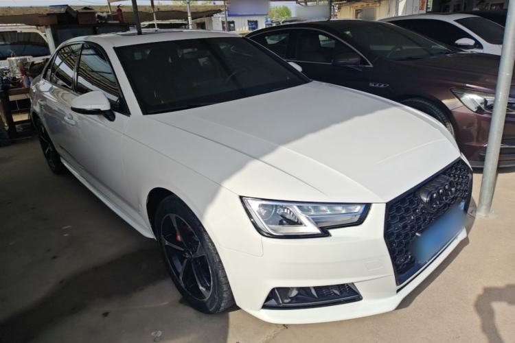 Used Audi A4L 2017 Plus 40 TFSI Ambition Model Front Right 45 Deg