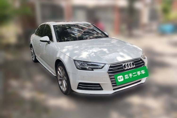 Used Audi A4L 2017 45 TFSI quattro Style Edition Front Right 45 Deg
