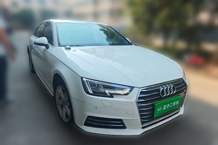 Used Audi A4L 2017 Plus 40 TFSI Ambition Model Front Right 45 Deg