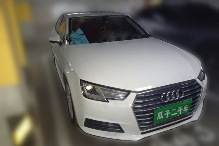 Used Audi A4L 2017 Plus 40 TFSI Ambition Model Front Right 45 Deg