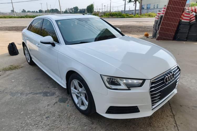 Used Audi A4L 2017 Plus 40 TFSI Ambition Model Front Right 45 Deg