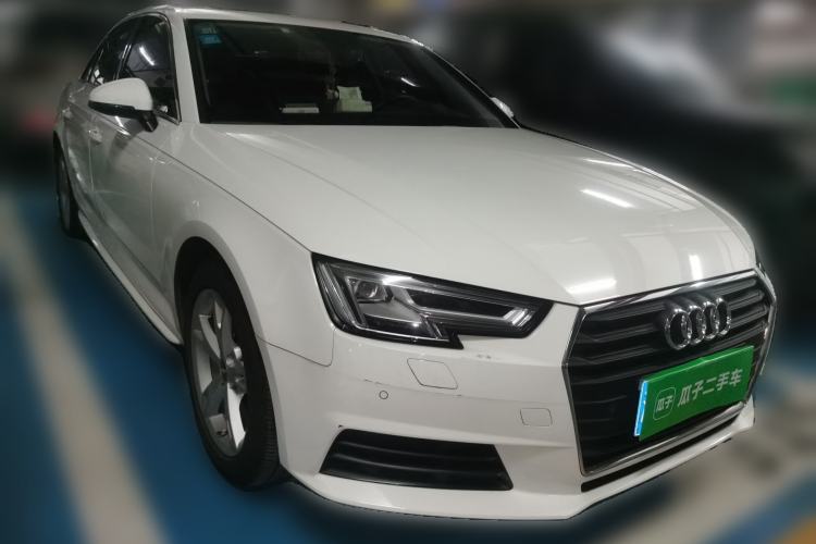 Used Audi A4L 2017 40 TFSI Fashion Model Front Right 45 Deg