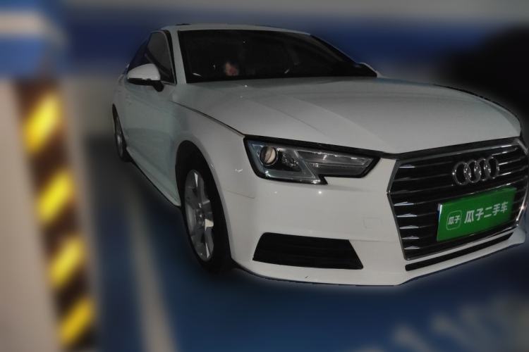 Used Audi A4L 2017 40 TFSI Ambition Edition Front Right 45 Deg
