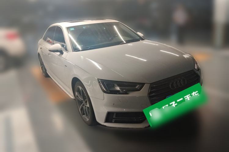 Used Audi A4L 2017 Plus 40 TFSI Style Edition Front Right 45 Deg