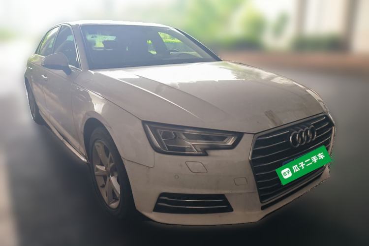 Used Audi A4L 2017 Plus 40 TFSI Fashion Model Front Right 45 Deg