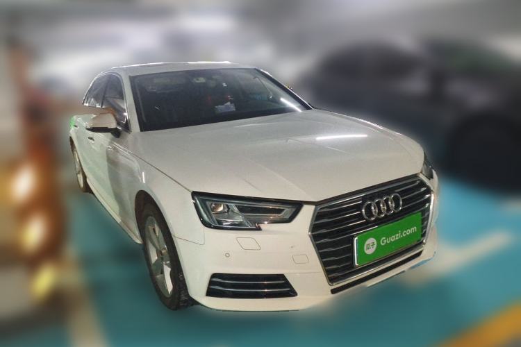Used Audi A4L 2017 Plus 40 TFSI Fashion Model Front Right 45 Deg
