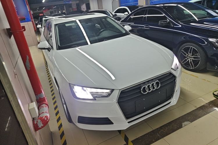 Used Audi A4L 2017 40 TFSI Ambition Edition Front Right 45 Deg